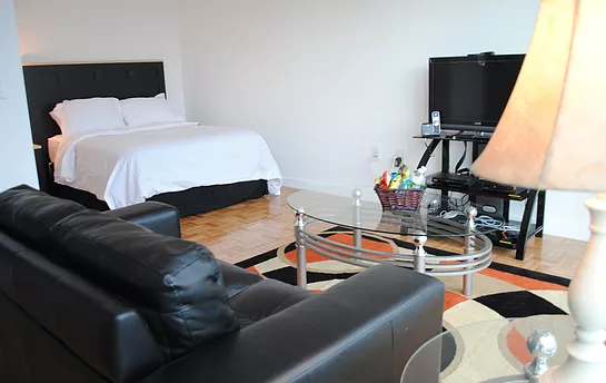 a19f62_7abb65d46be340cea25eb6557f6156ab