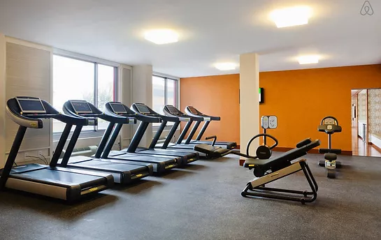 610834_71f12042eeea4d95982f78f960944ec5