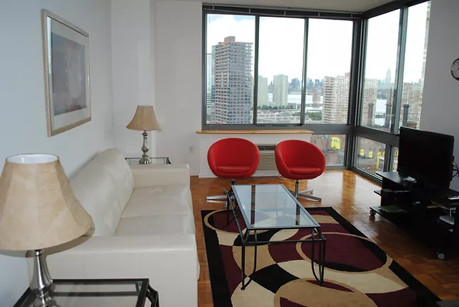 a19f62_754b7dcdbb1d4e08ae596b9a378f262d